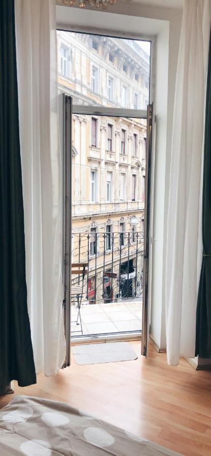 W&B Elegant Apartment Near The Zsinagogak Budapest Extérieur photo